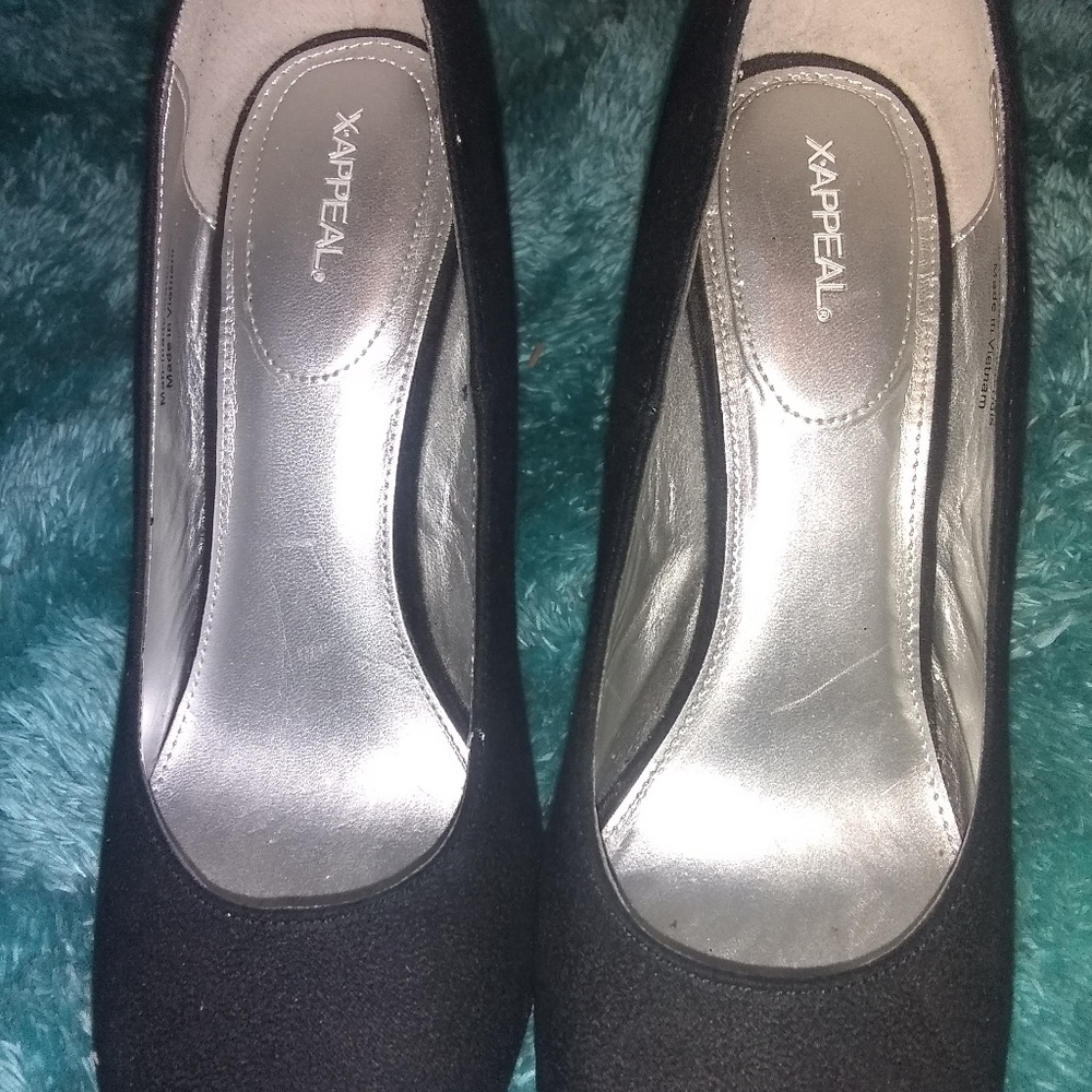 Black  heels 7.5